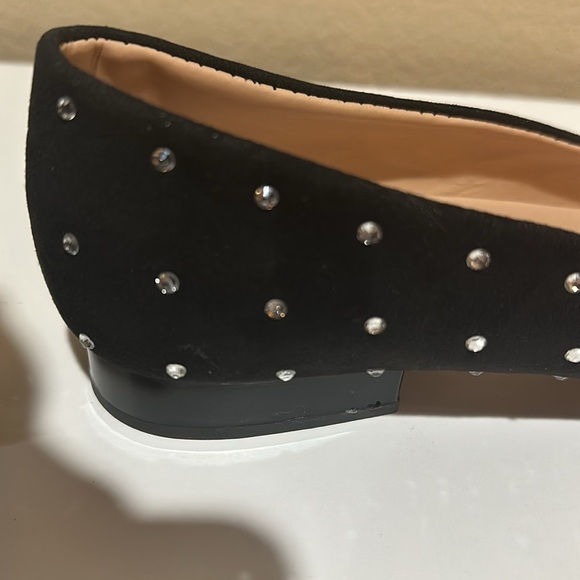 Rouge! Rhinestone Flower Studded Flats - Black Suede size 8.5 - Picture 5 of 7